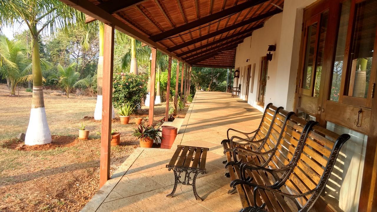 V Resorts Mahua Bagh Murud Nāndgaon Kültér fotó