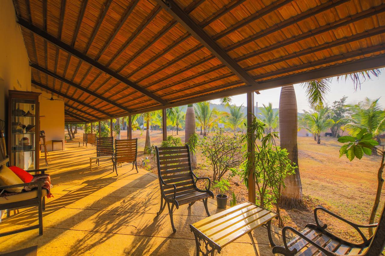 V Resorts Mahua Bagh Murud Nāndgaon Kültér fotó