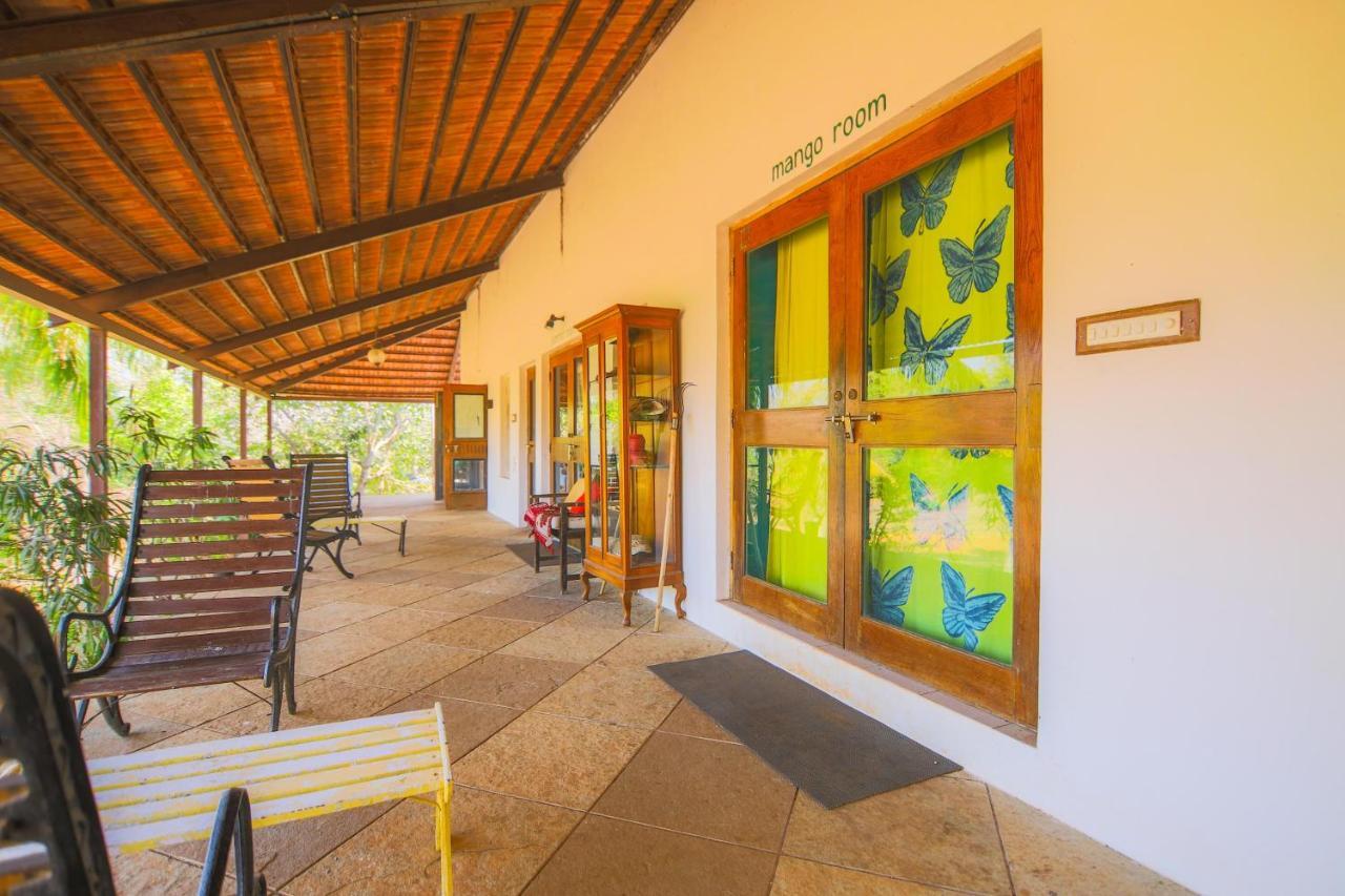 V Resorts Mahua Bagh Murud Nāndgaon Kültér fotó