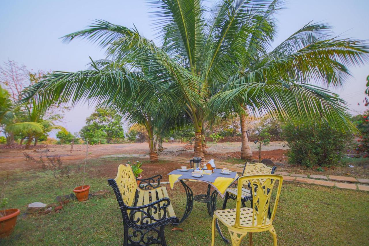 V Resorts Mahua Bagh Murud Nāndgaon Kültér fotó