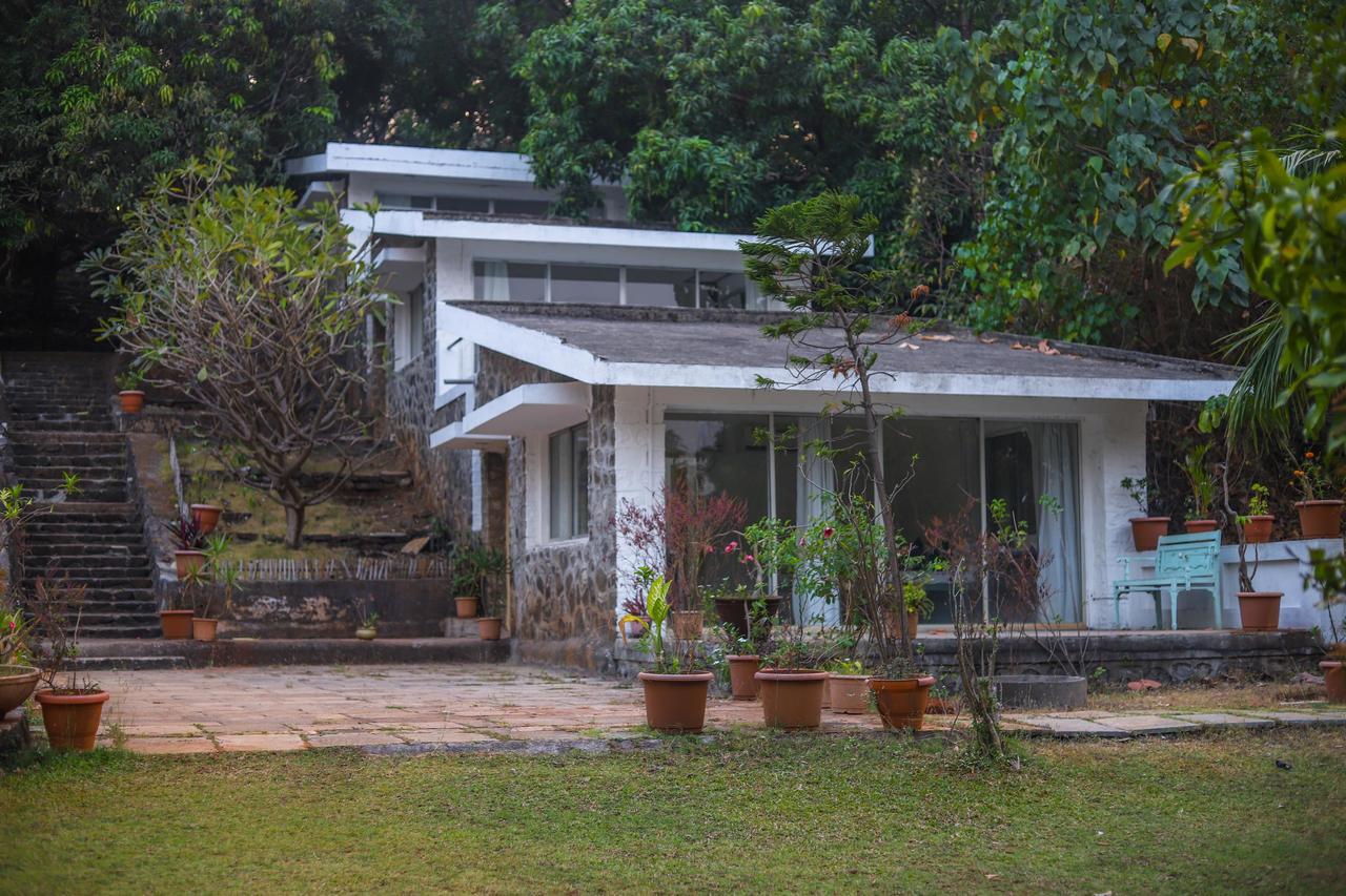 V Resorts Mahua Bagh Murud Nāndgaon Kültér fotó