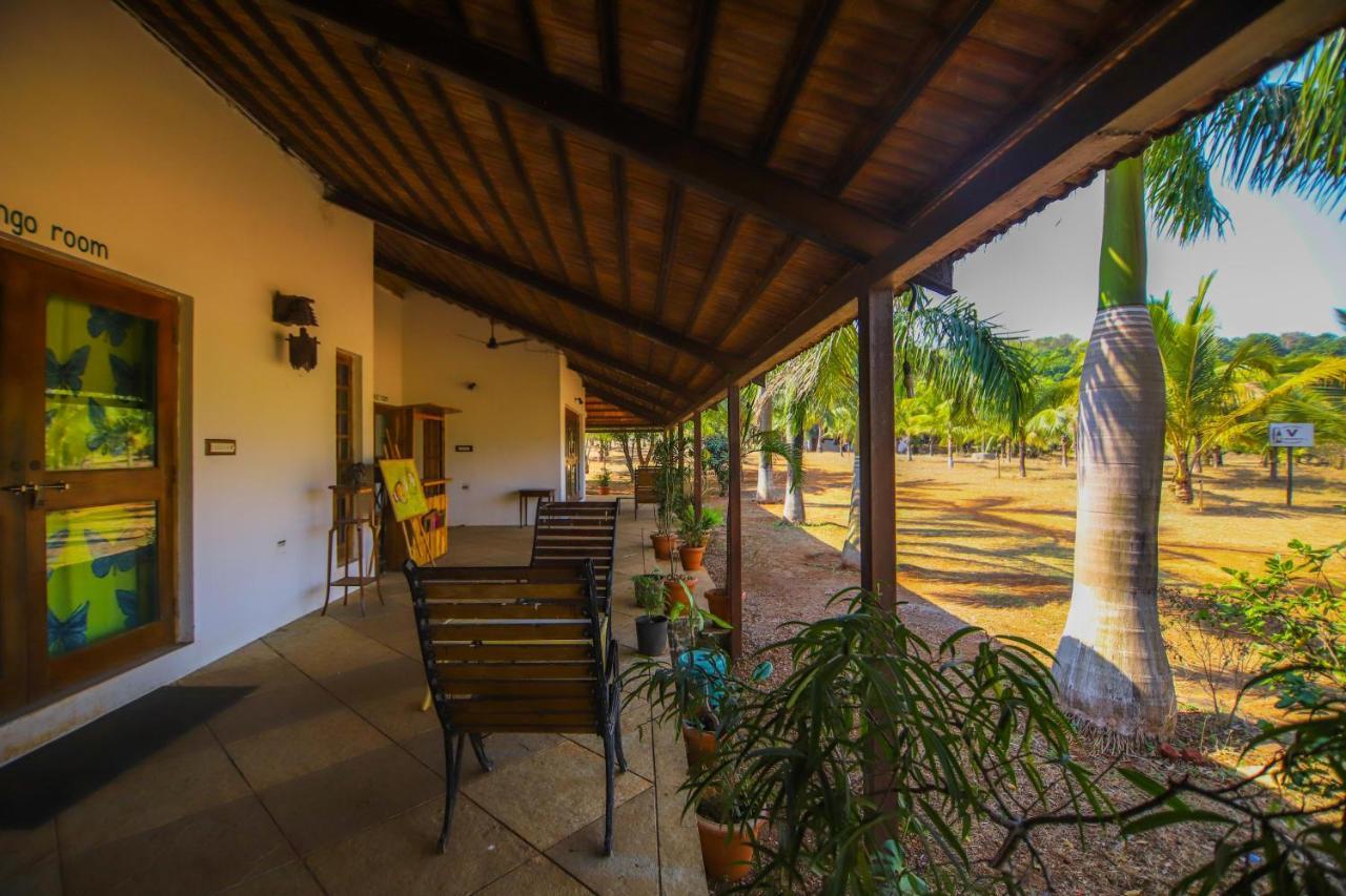 V Resorts Mahua Bagh Murud Nāndgaon Kültér fotó